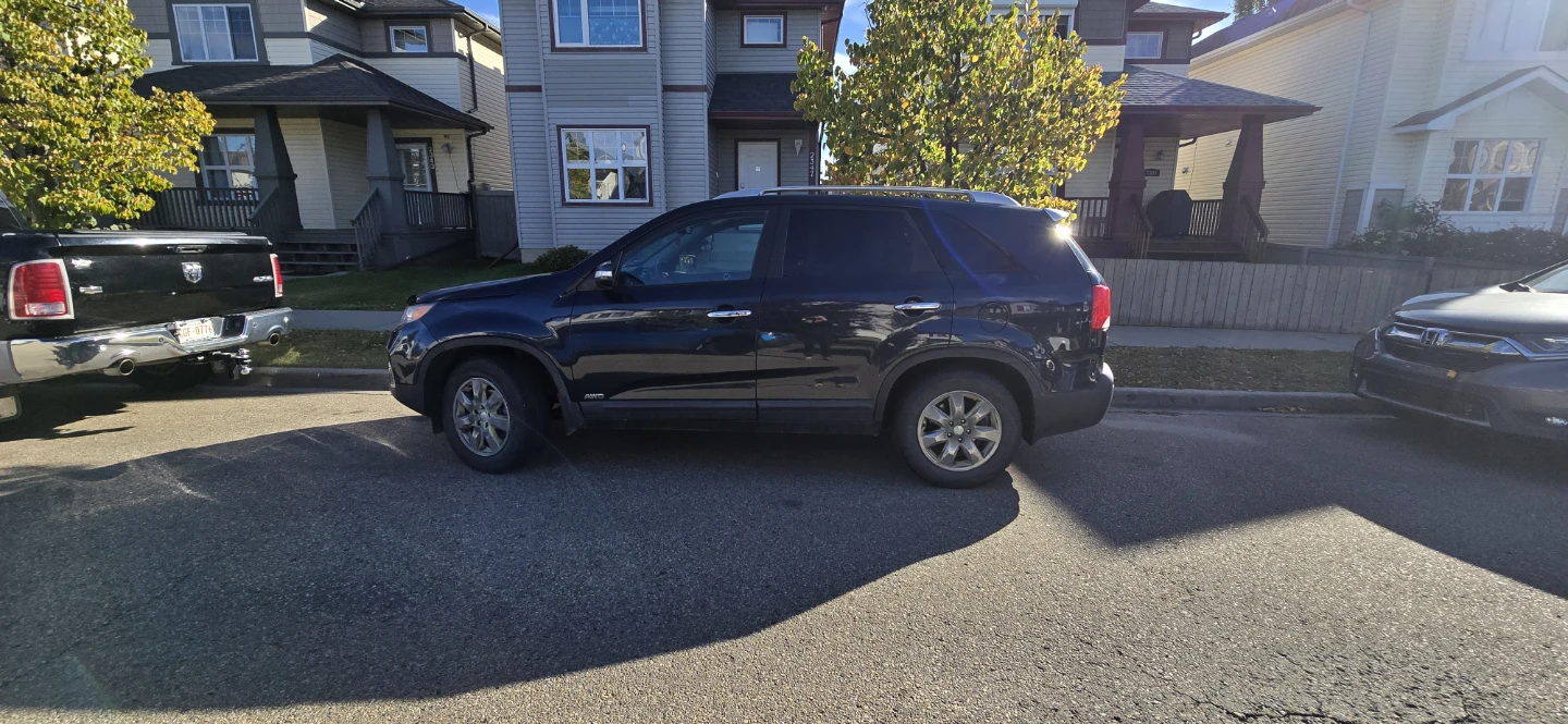 Kia Sorento AWD SUV - photo 3