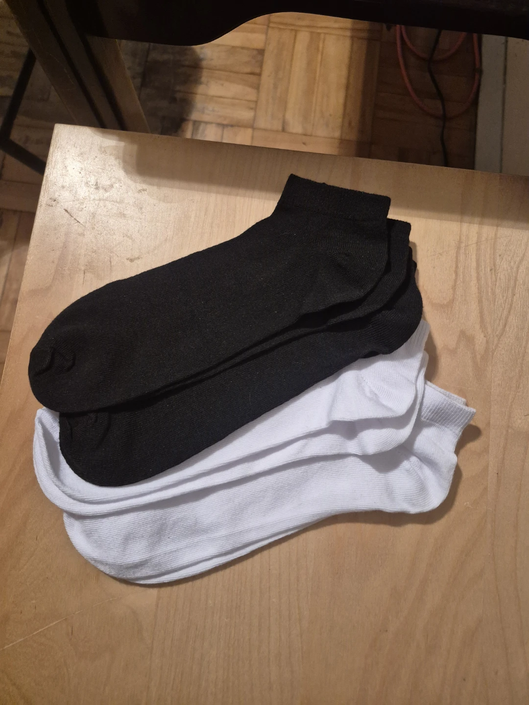 BN)Set of 4 Ankle SockS black/White - photo 2