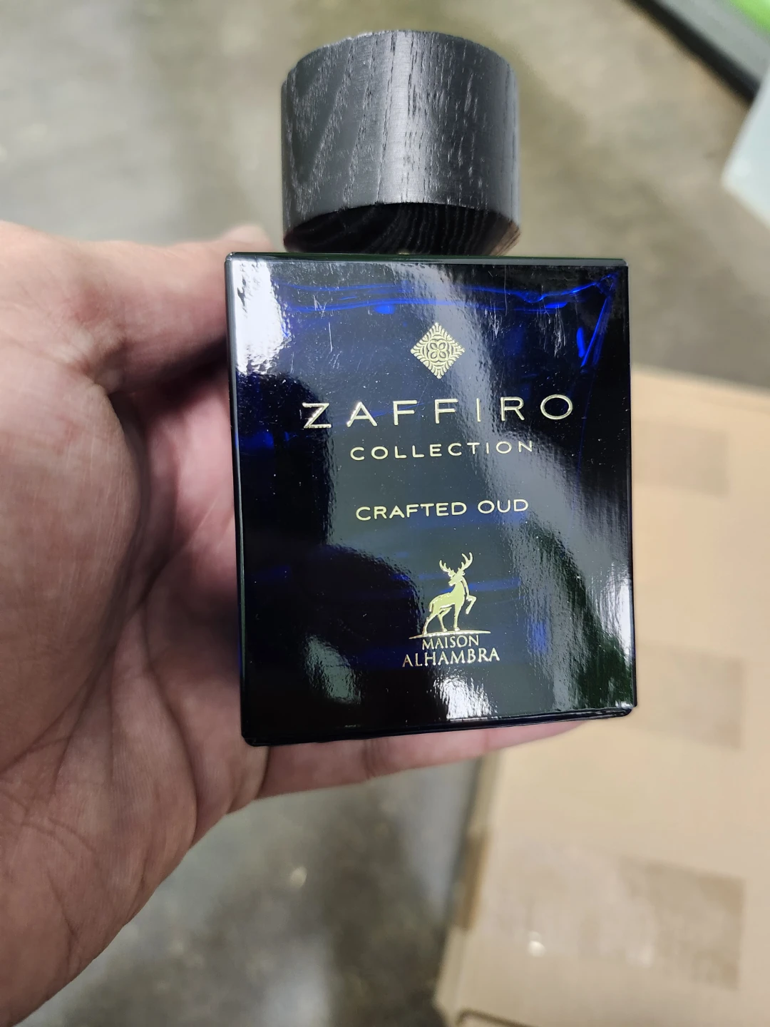 Maison Alhambra Zaffiro Collection Crafted Oud