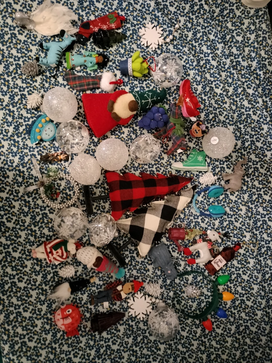 Large Set of Assorted Christmas Tree Ornaments - photo 2