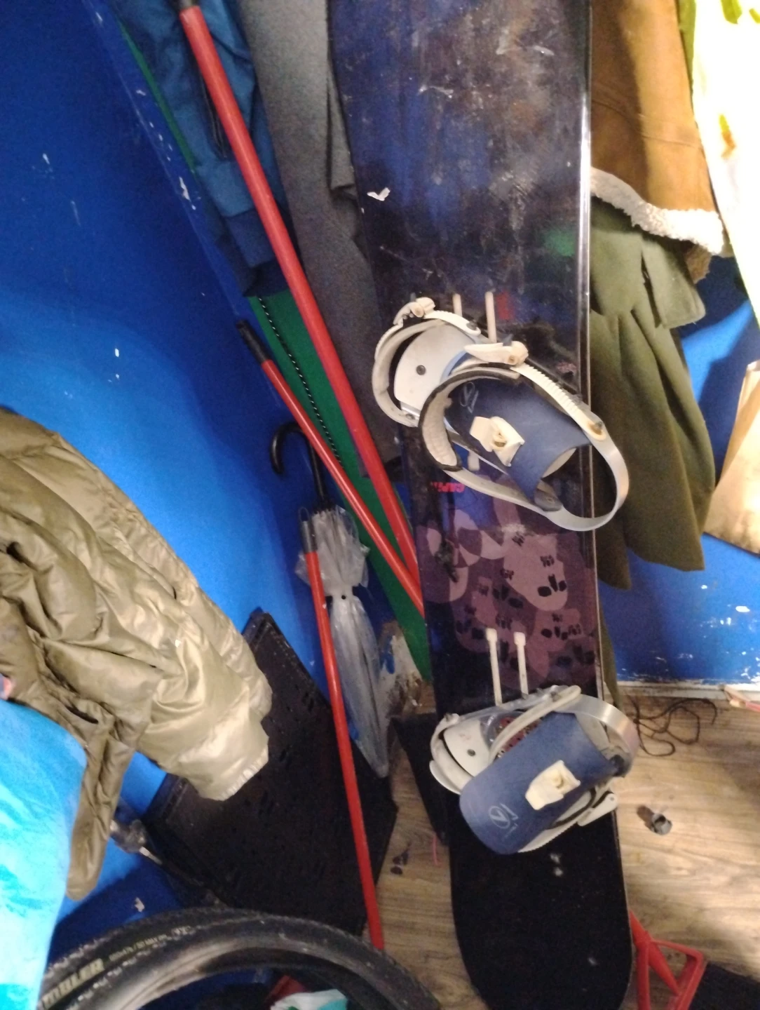 CapitA snow board 170cm excellent pop, your turn $ 150.- - photo 2