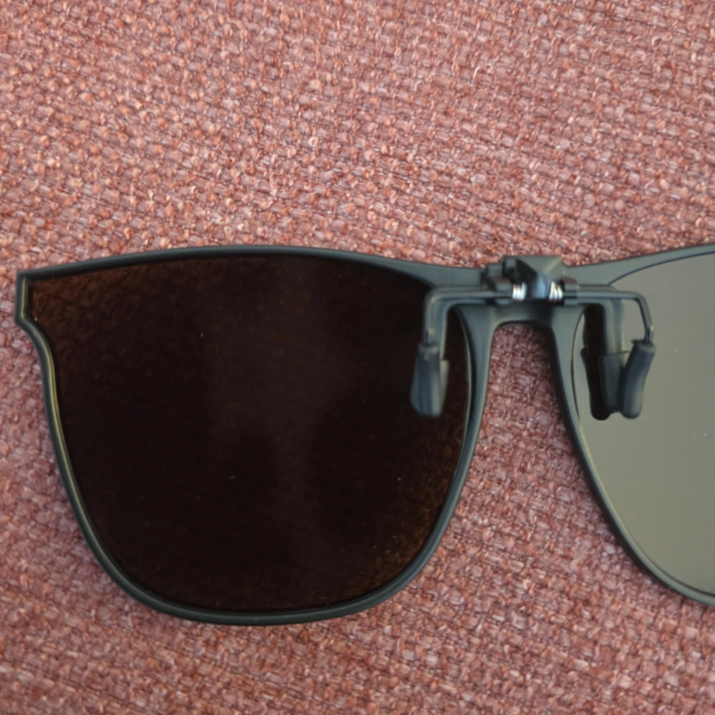 Clip-on Sunglasses - photo 5