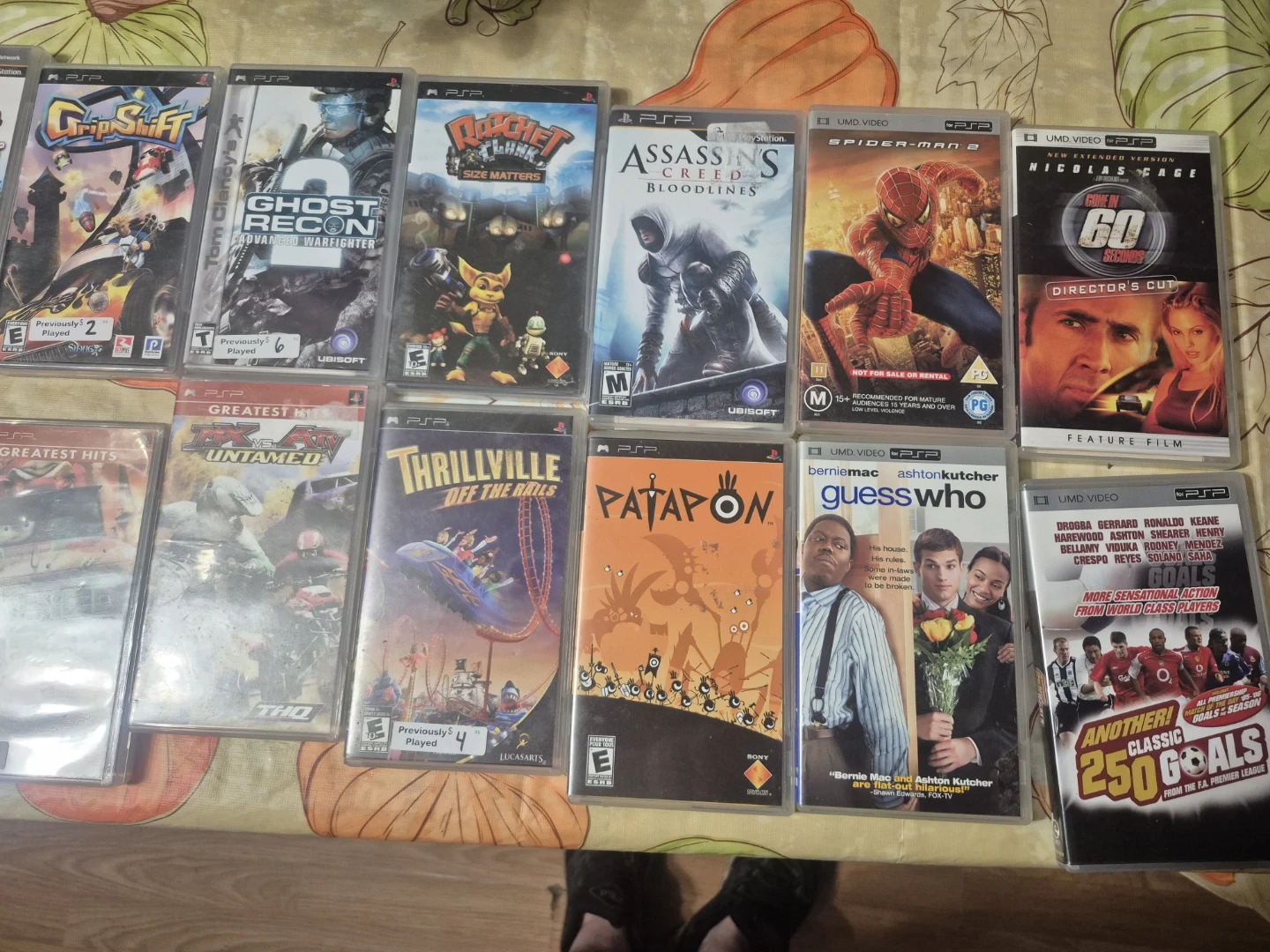 Sony PSP Bundle with Console and Assorted Games - photo 2