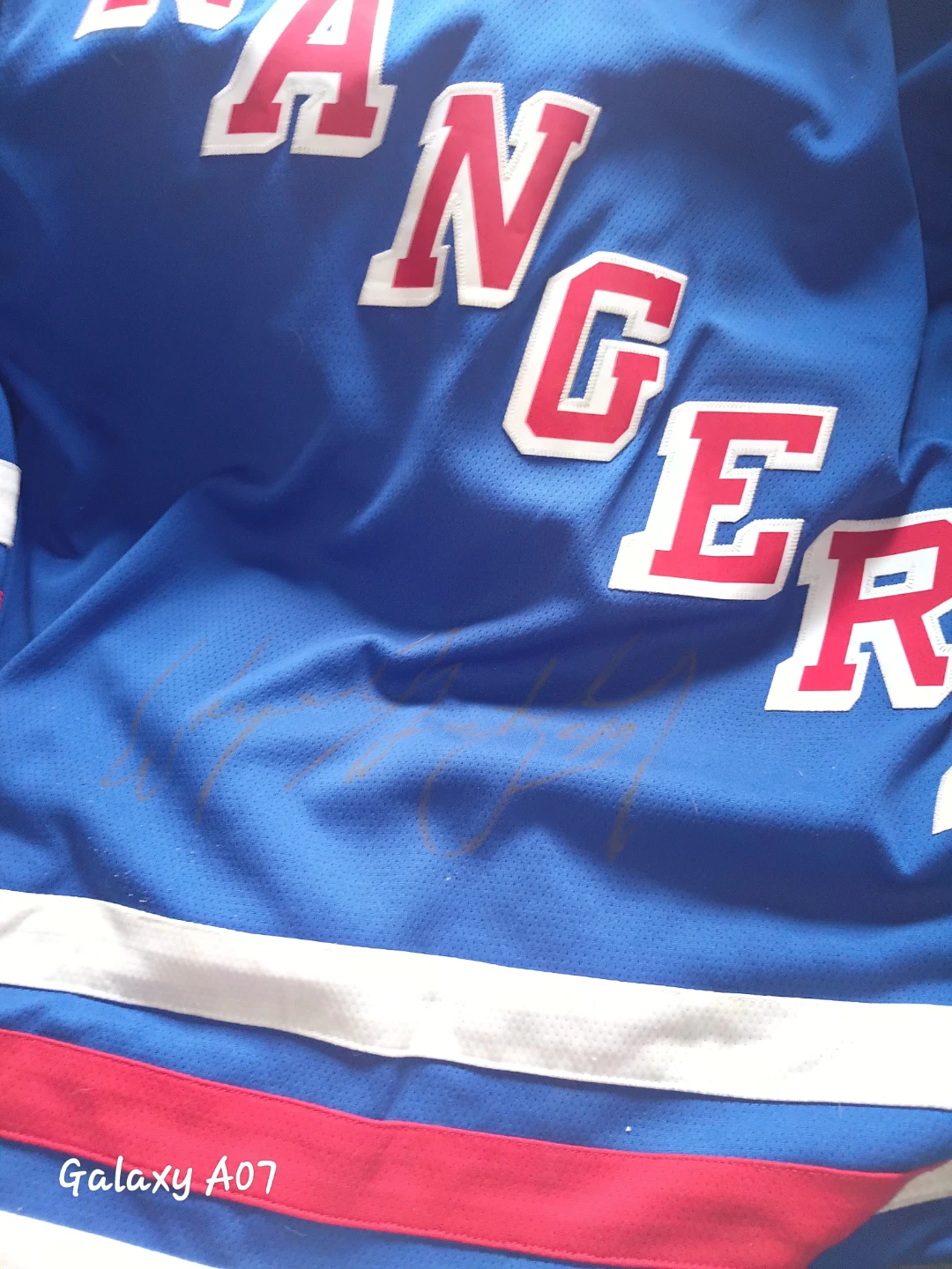 WAYNE GRETSKY New York Rangers Autographed Jersey - photo 2
