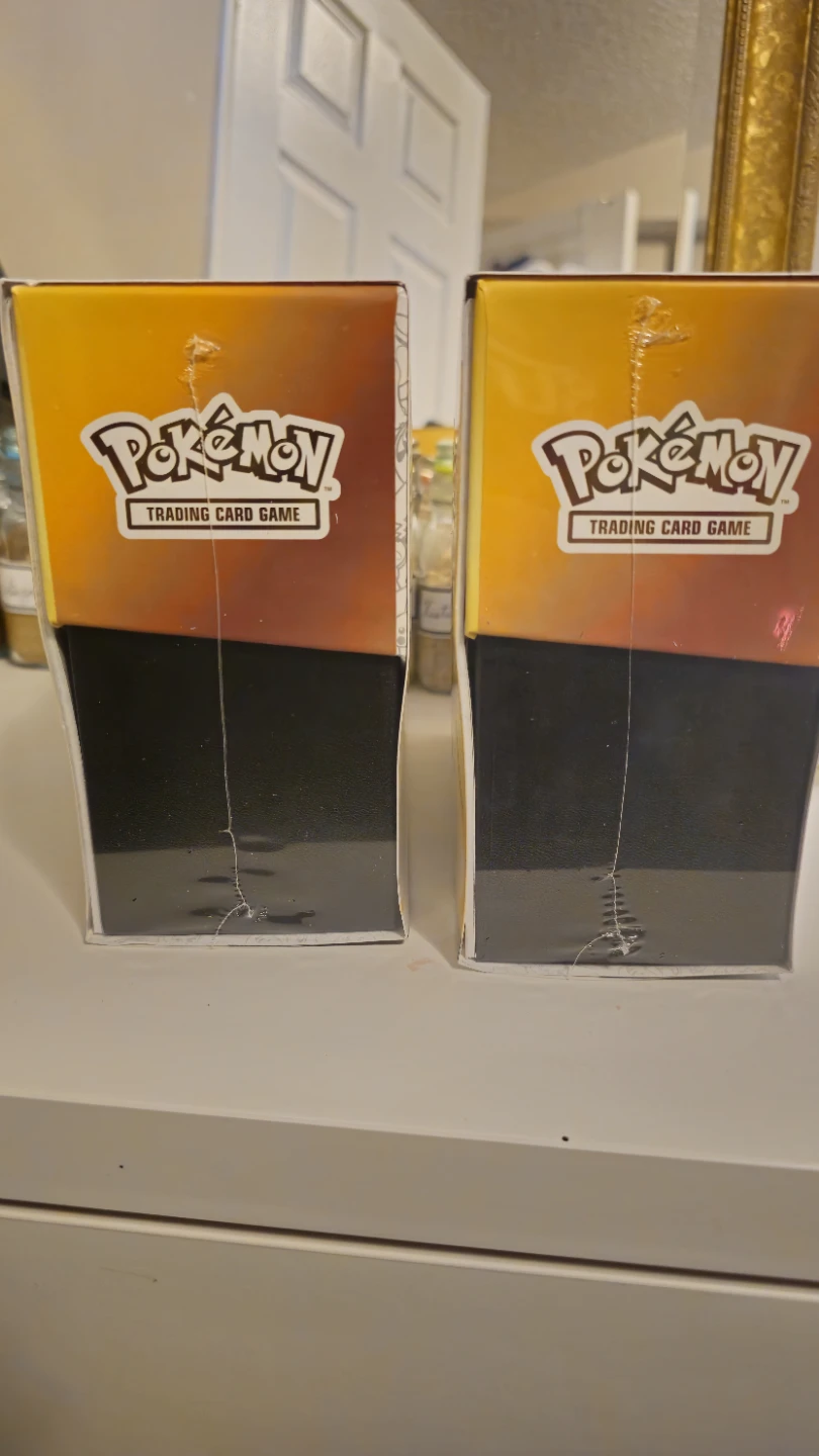 Pokemon TCG 30th Celebration Elite Trainer Boxes - photo 2