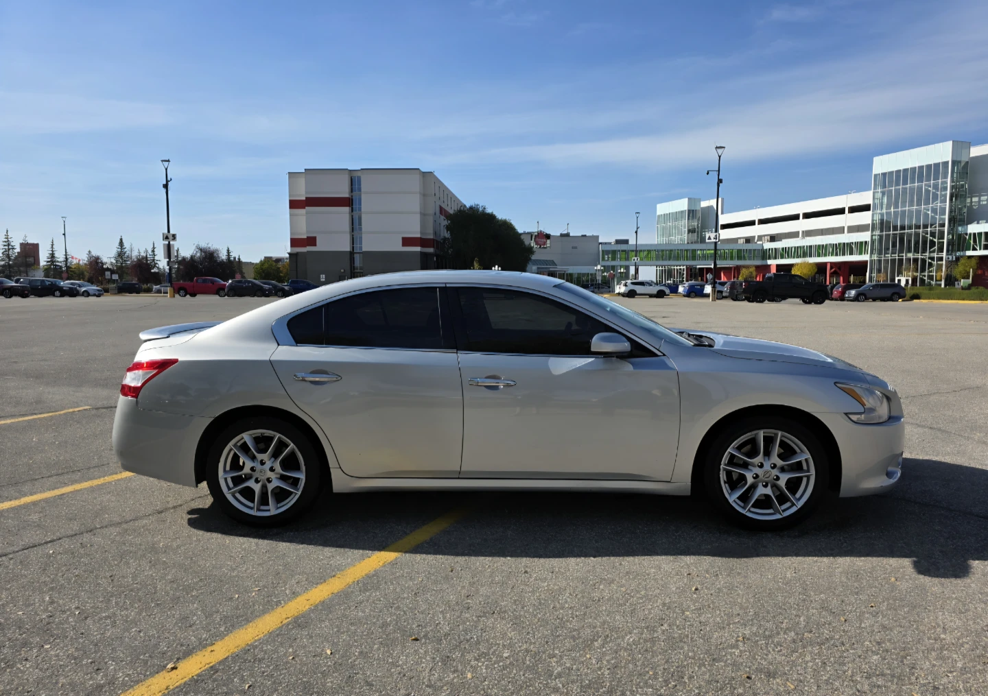 Nissan Maxima SV