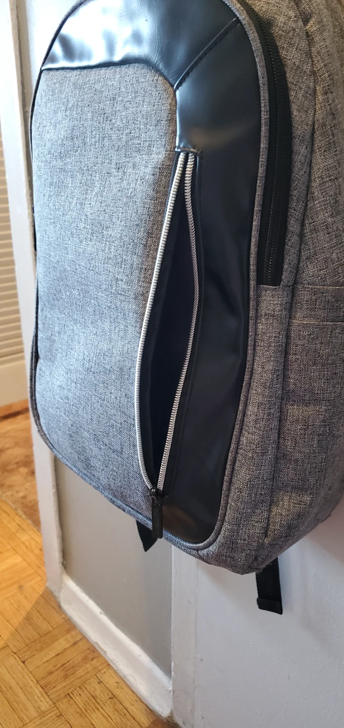 Laptop/ Tablet  Fabrik Backpack  Brand New - photo 5