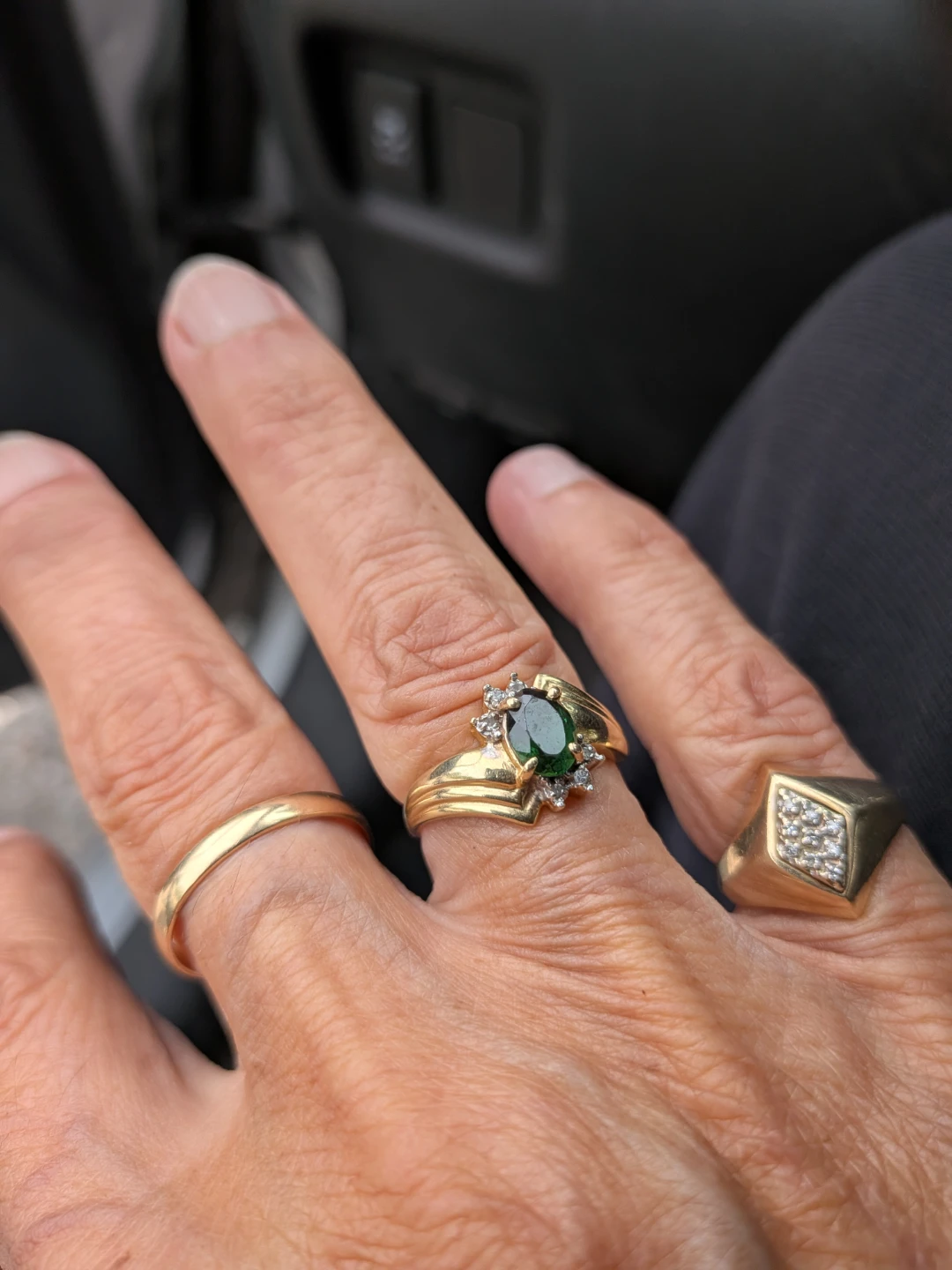 With Colombian emerald and diamonds - photo 5