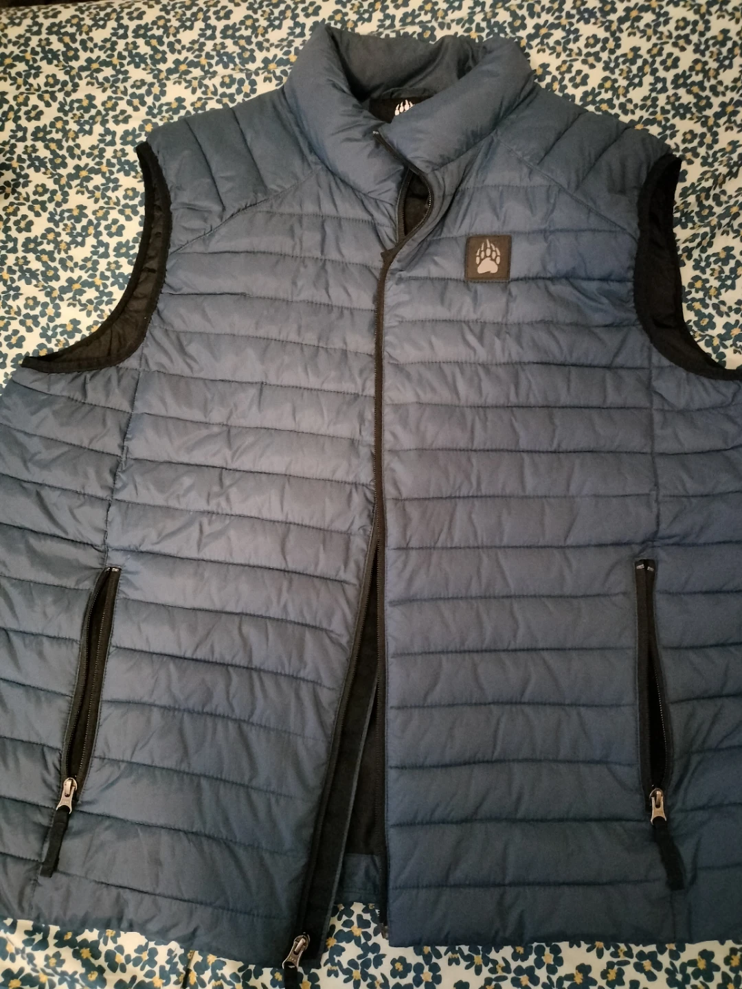 Alaskan Hardgear  Quilted Vest
