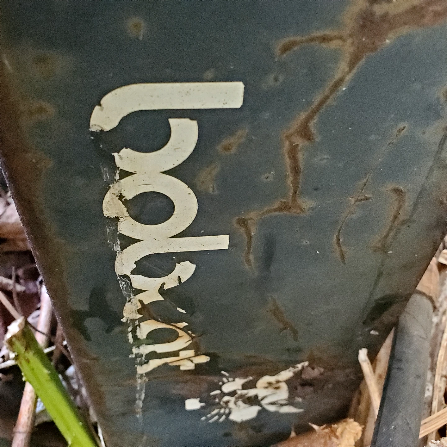 Bobcat Grapple Bucket Attachment - photo 4