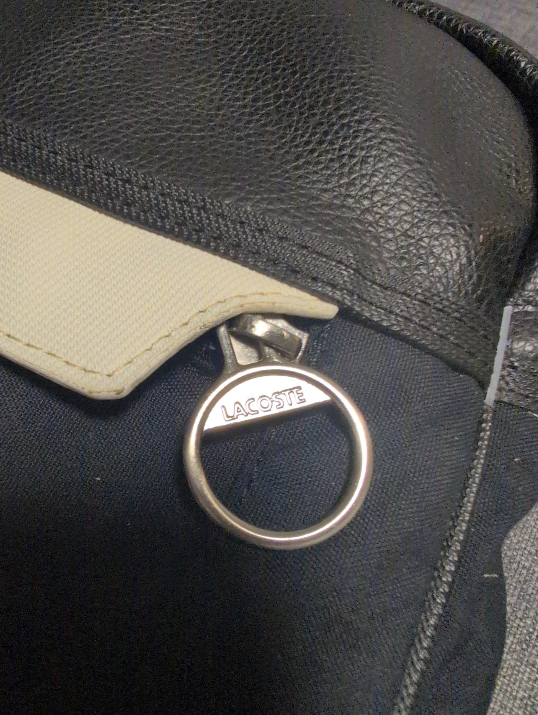 Lacoste Black Crossbody Bag Vintage - photo 3
