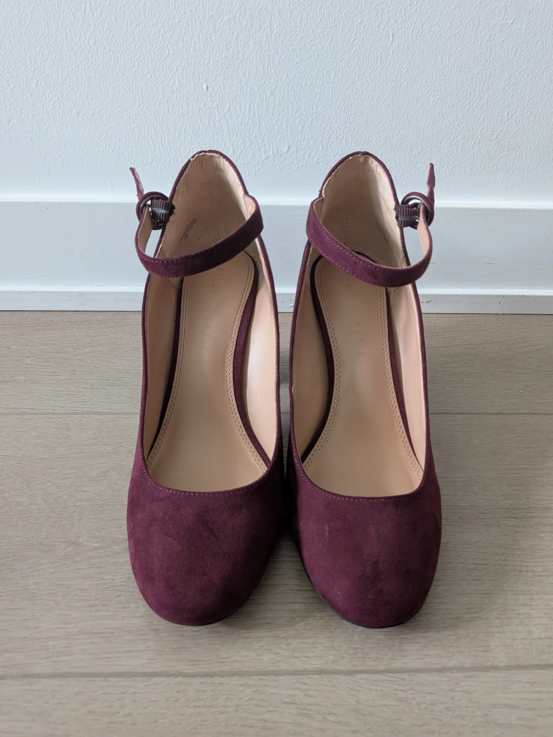 Kelly & Katie Riva Ankle Strap Heels - Burgundy Size 10M