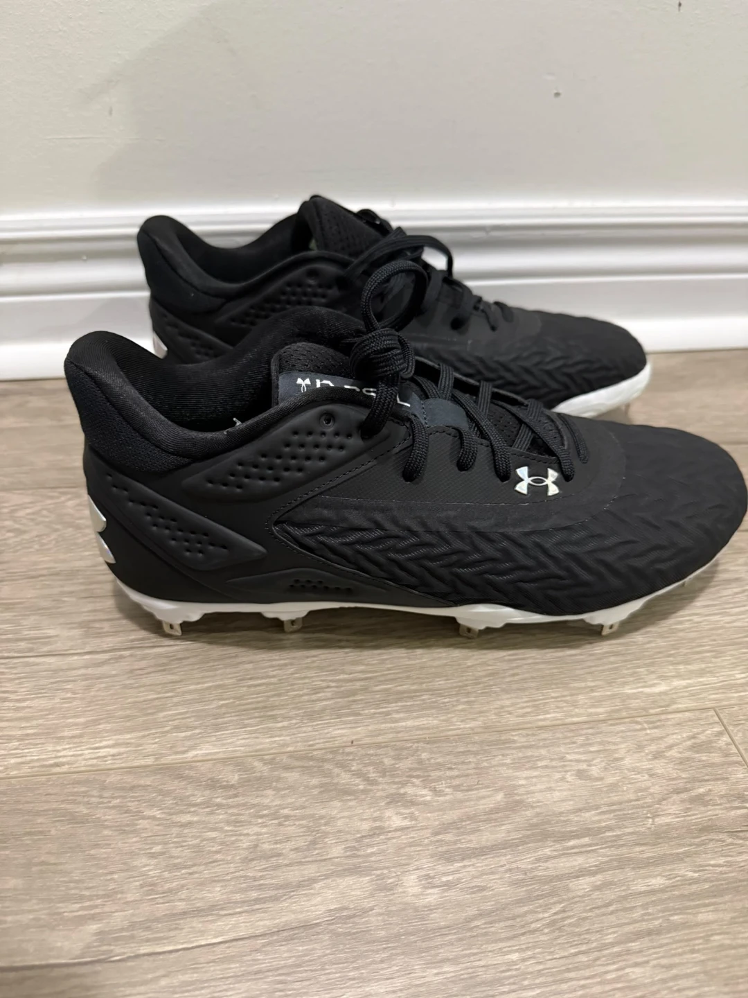 Under Armour Baseball Cleats size 10.5