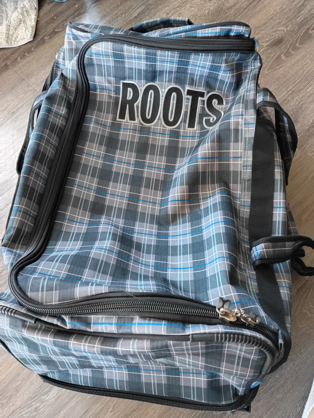 Roots Plaid Rolling Duffel Bag - photo 3