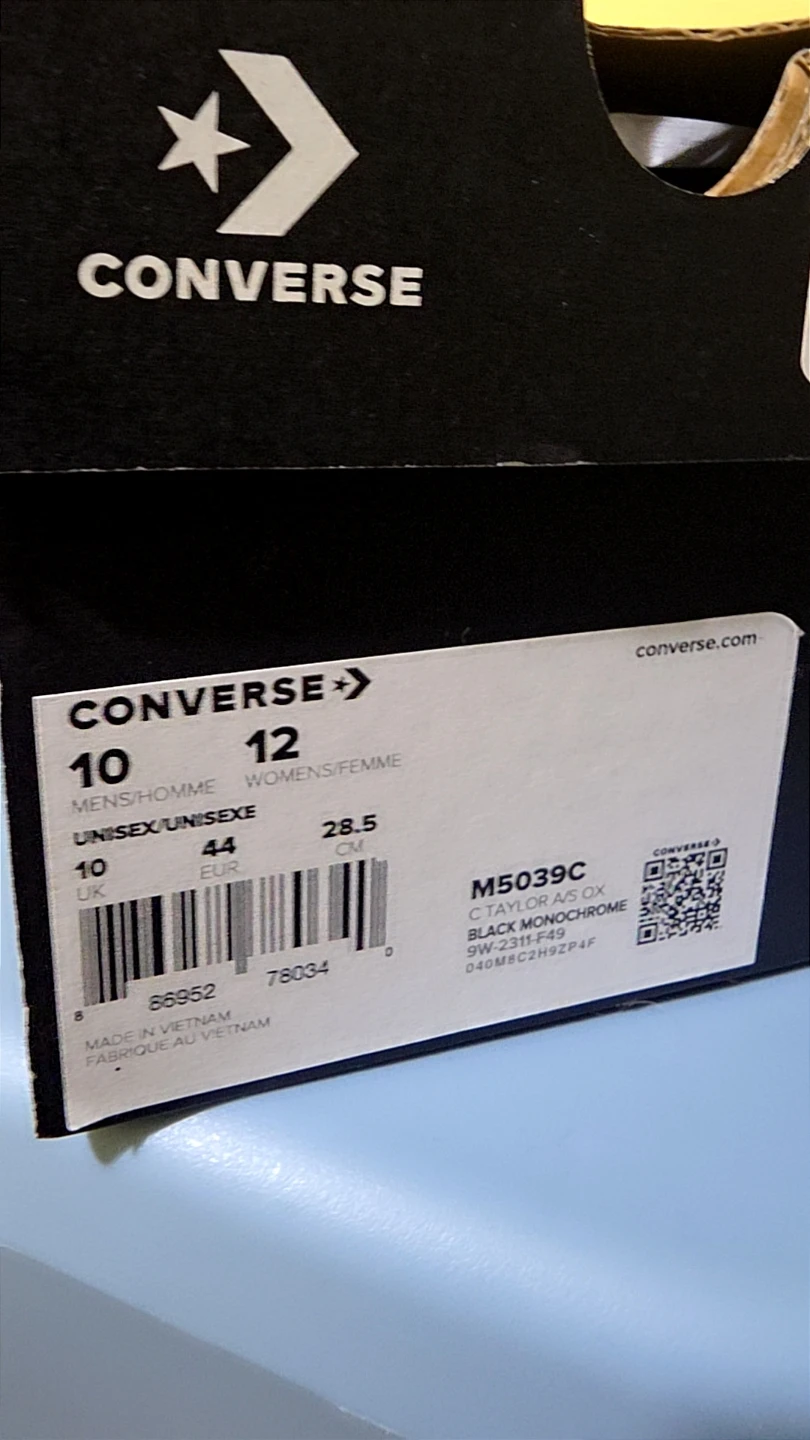 SIZE 10 Converse Chuck Taylor All Star Monochrome Black - photo 2