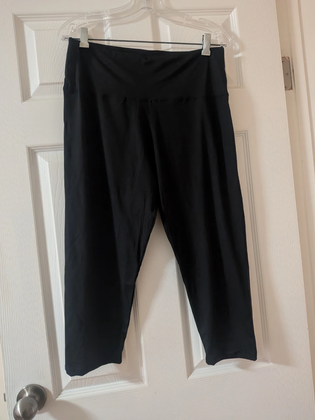 black activewear pants. Pick up in St Albert - photo 2