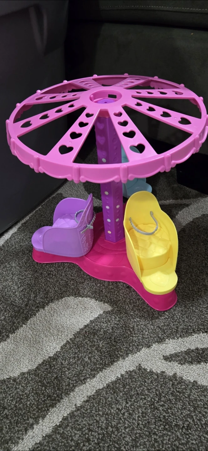 Barbie Chelsea Carnival Playset Pieces - photo 2