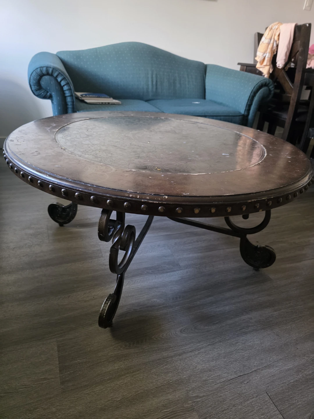 Round Coffee Table