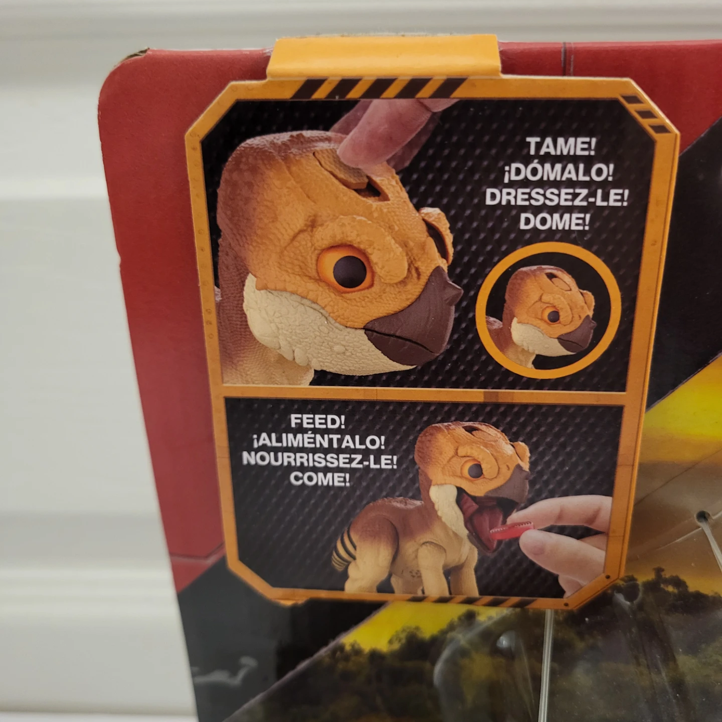 Jurassic World Rebirth Primal Protector Aquilops Dolores - photo 2