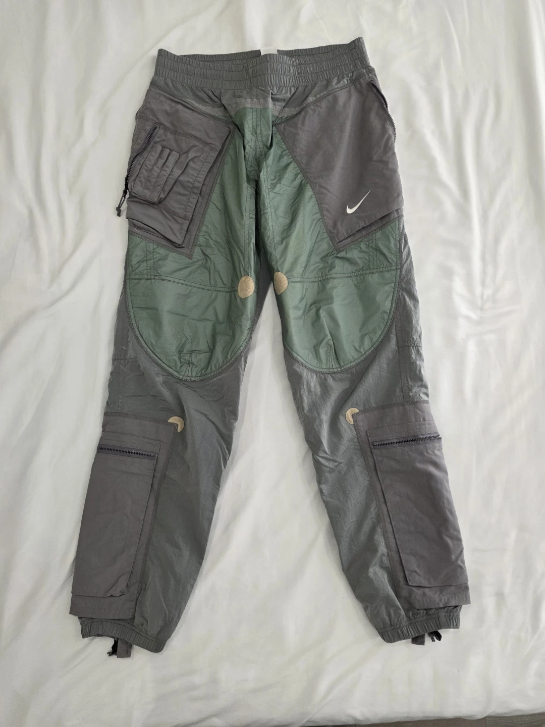 Nike Utility Cargo Pants
