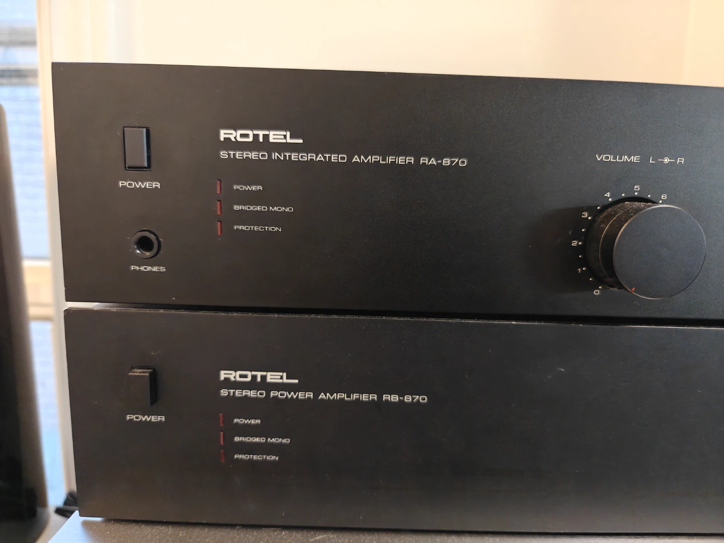 Rotel RA-870 Integrated Amp & RB-870 Power Amp Set - photo 2