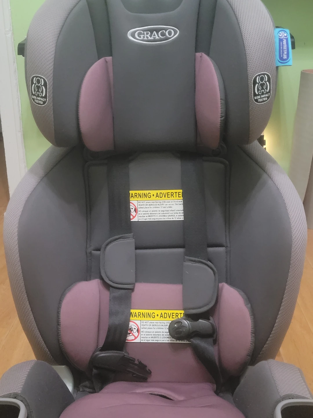 Graco Extend2Fit Convertible Car Seat - photo 2
