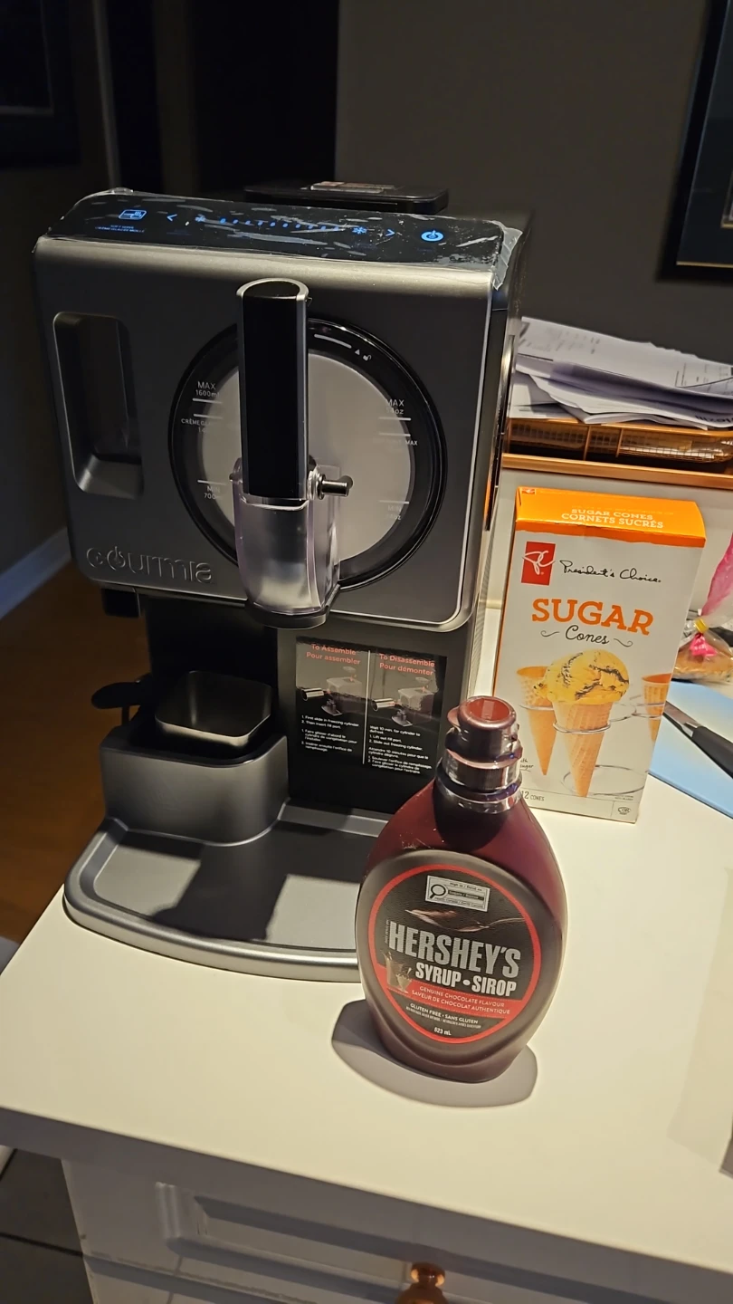 Gourmia Soft Serve Ice Cream Maker - photo 2
