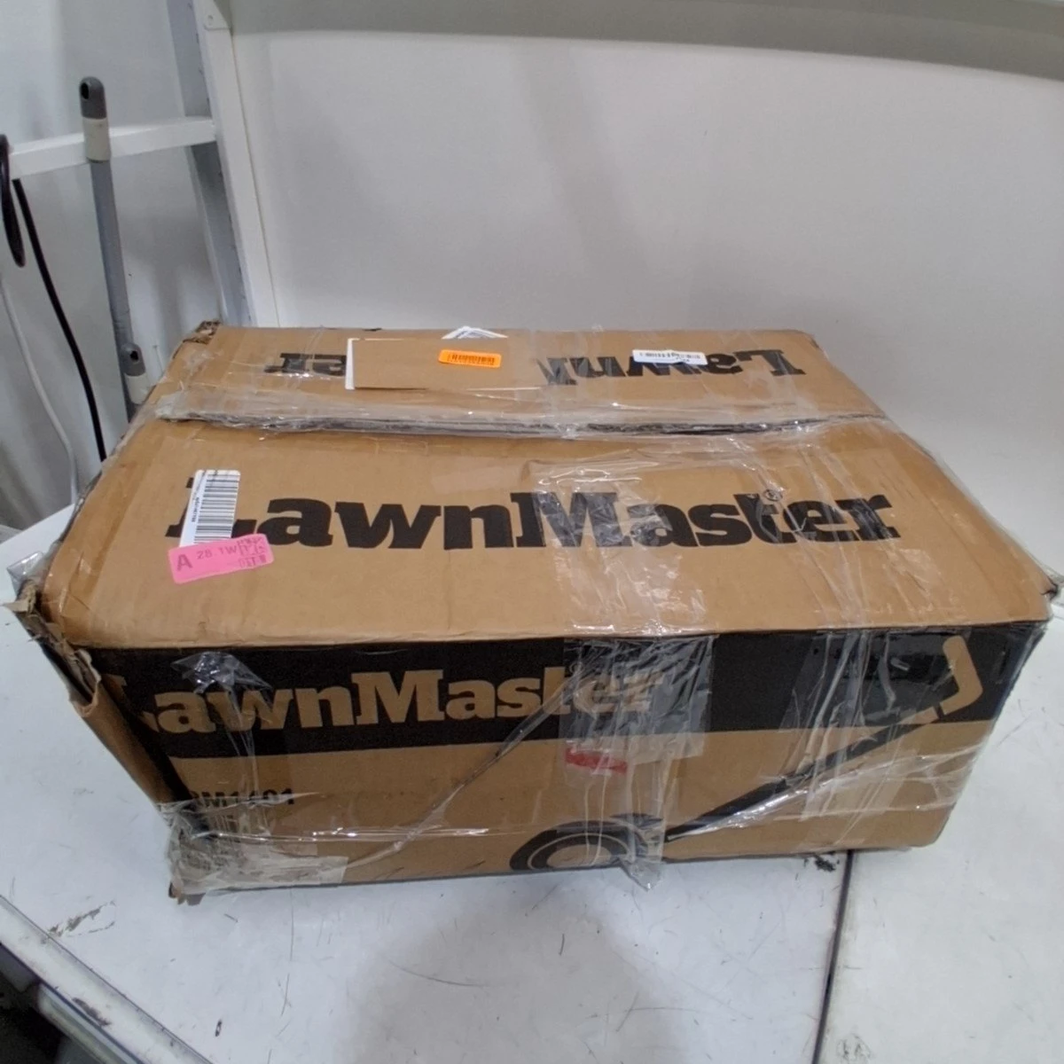 LawnMaster Push Reel Lawn Mower 14-Inch - photo 5