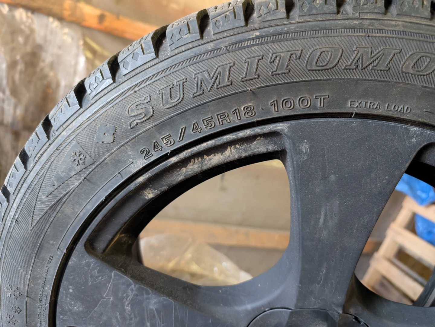 Sumitomo Ice Edge Tires 245/45R18 - photo 3