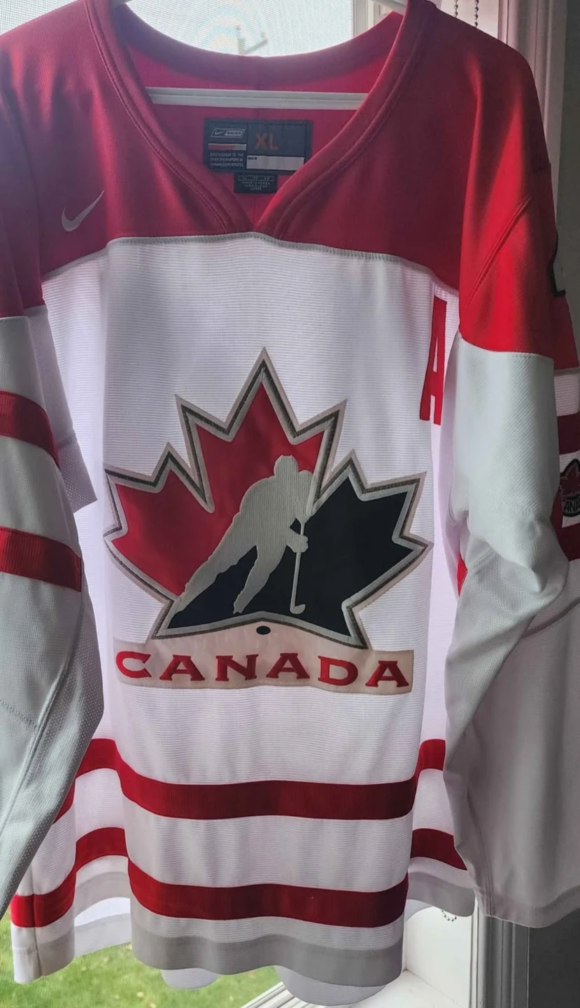 Bauer Canada Team Jordan Eberle Hockey Jersey - photo 3