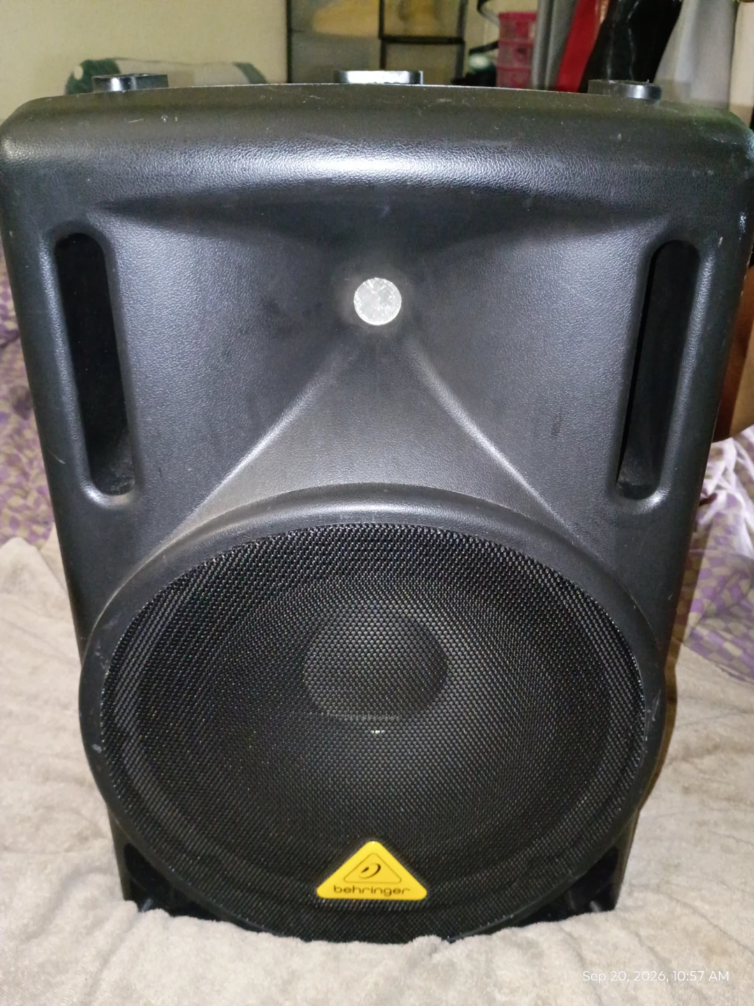 Behringer Eurolive B212D Active PA Speaker - photo 2