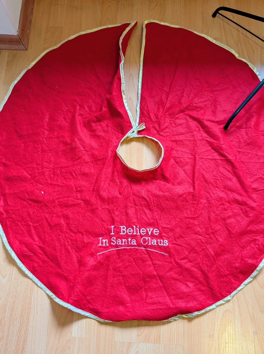 Christmas Tree Stand and Two Tree Skirts - photo 2