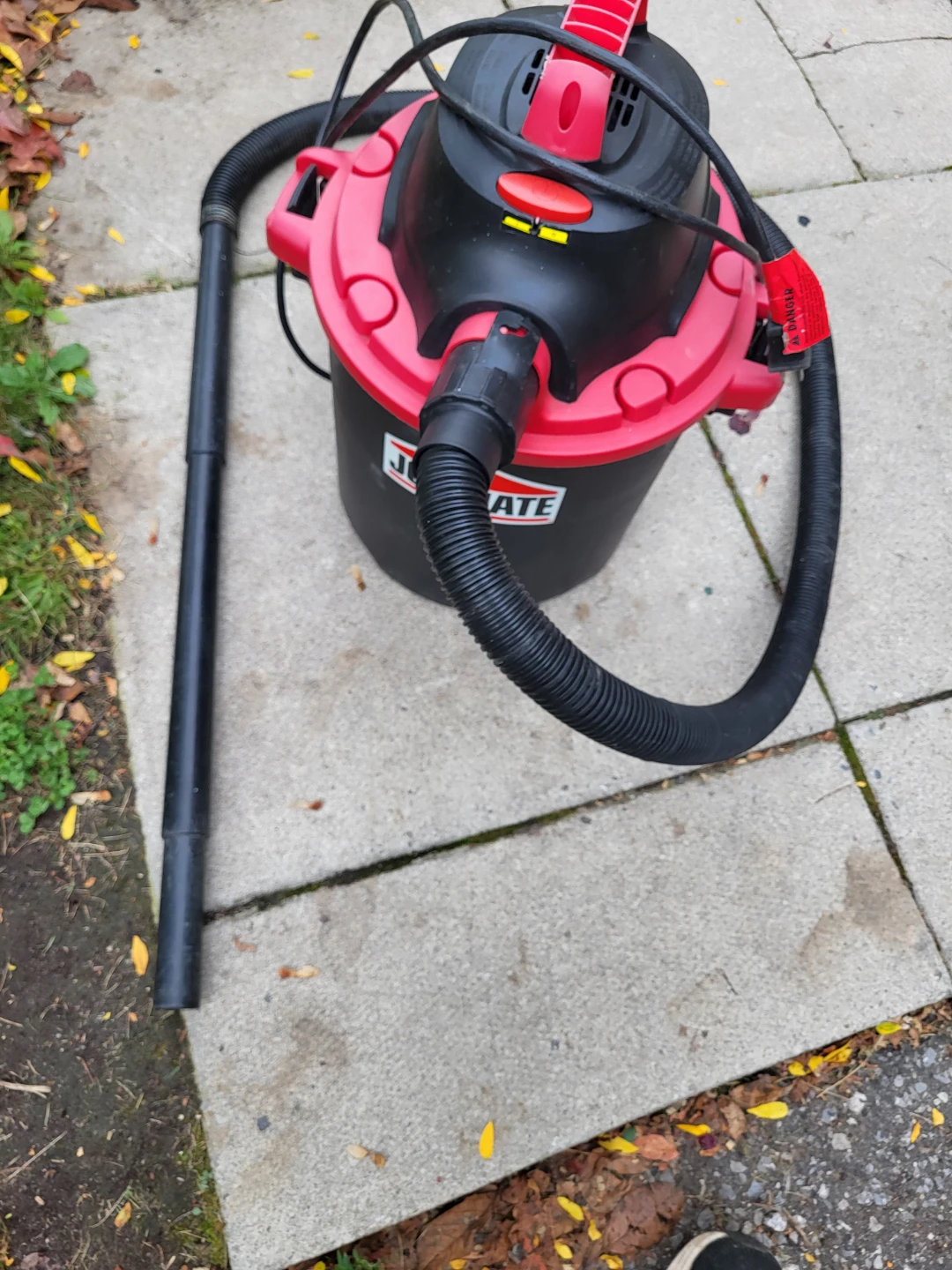 Small Jobmate Wet/Dry Vacuum