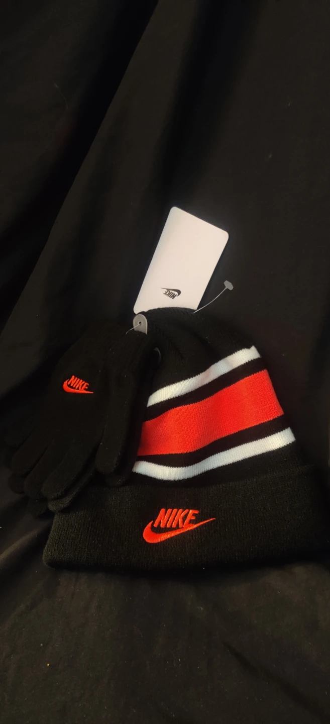 Nike 2-Piece Beanie and Glove Set