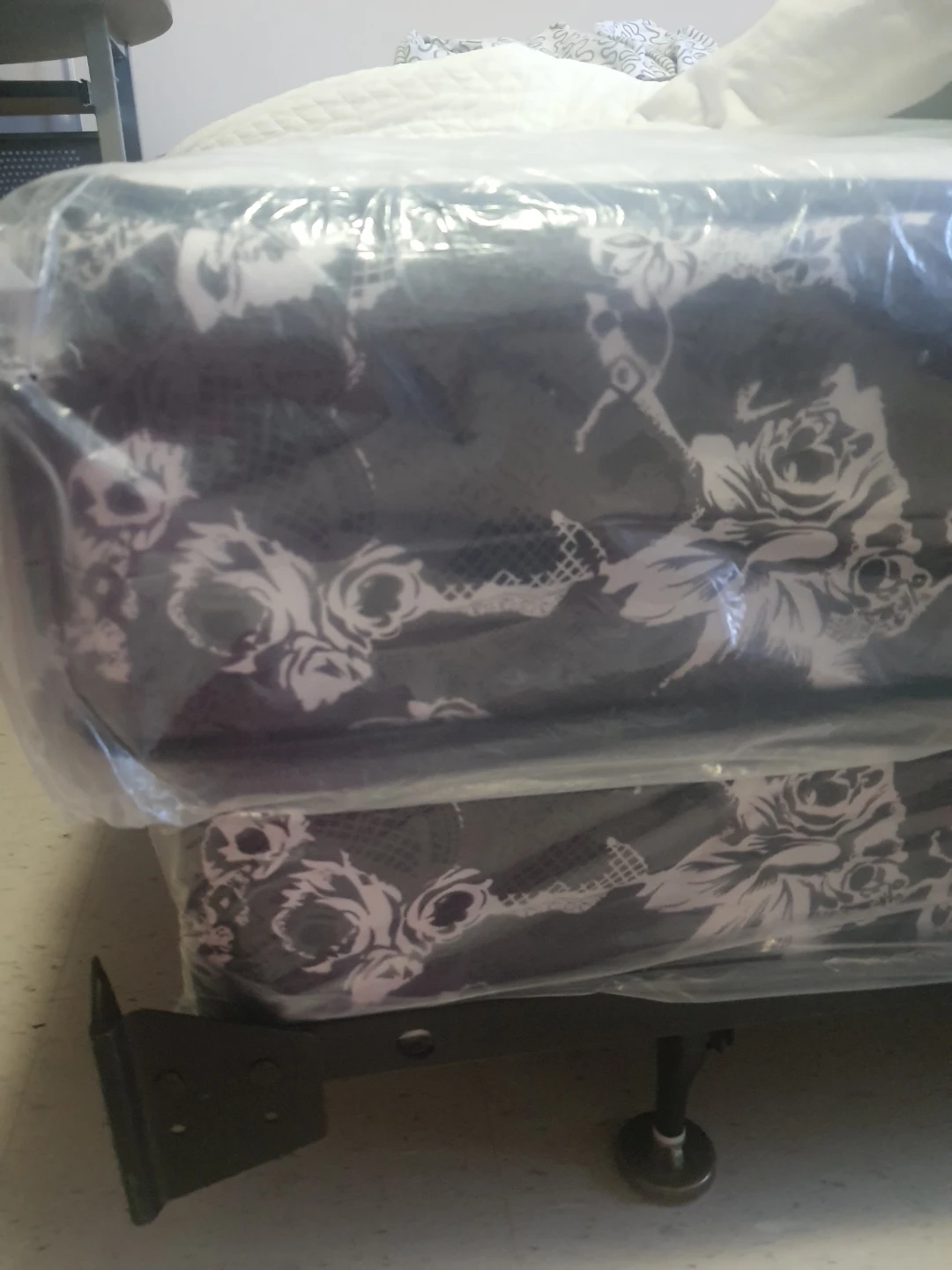 Double Size Mattress with Box Spring and metal frame