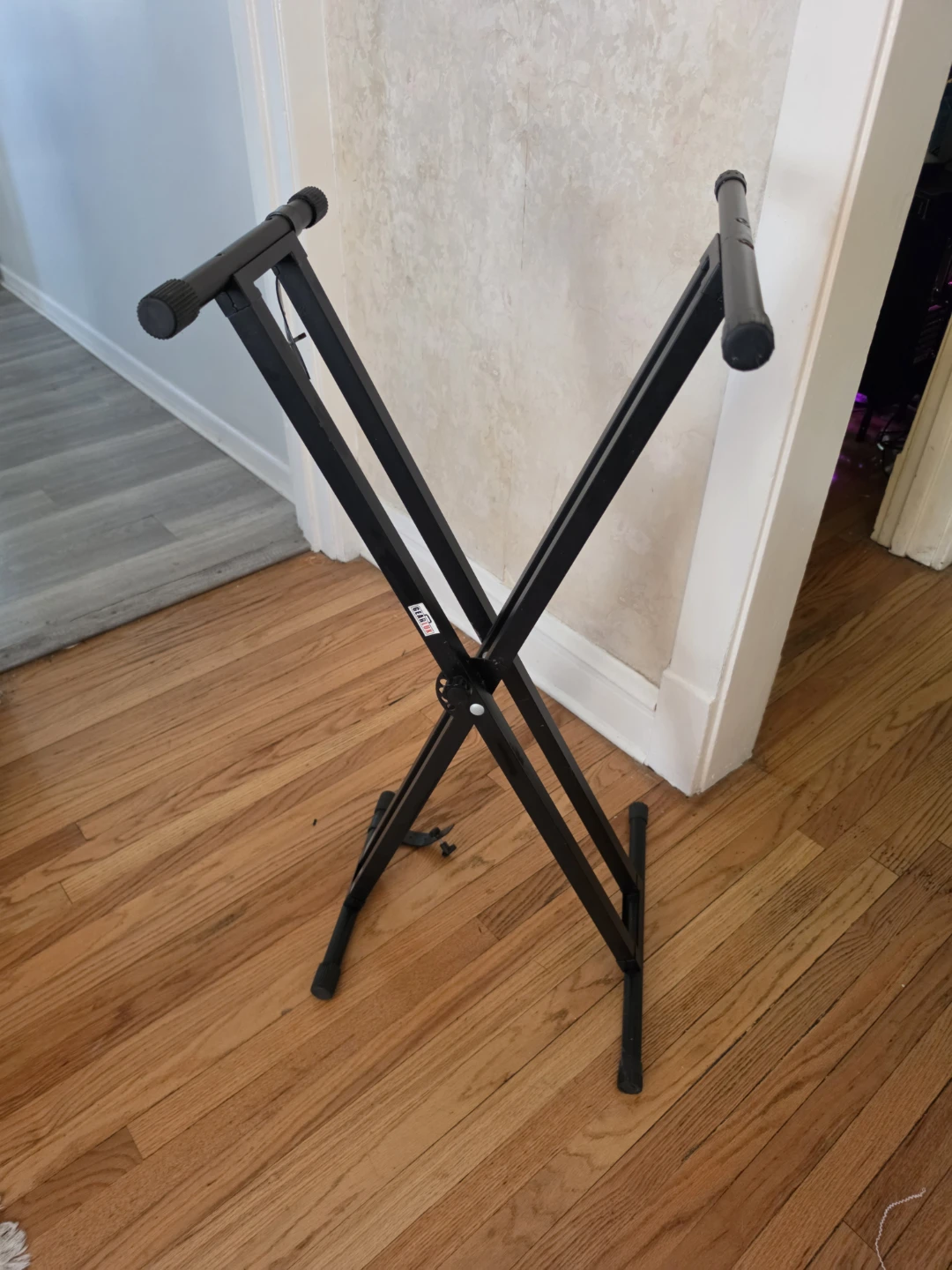 Gearlux Heavy-Duty Double-Braced X Keyboard Stand - photo 2