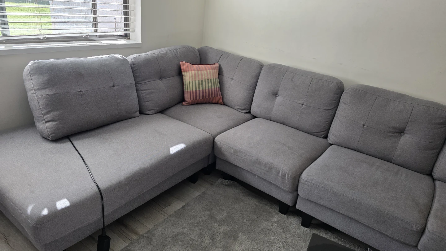Grey Sectional Sofa with Chaise