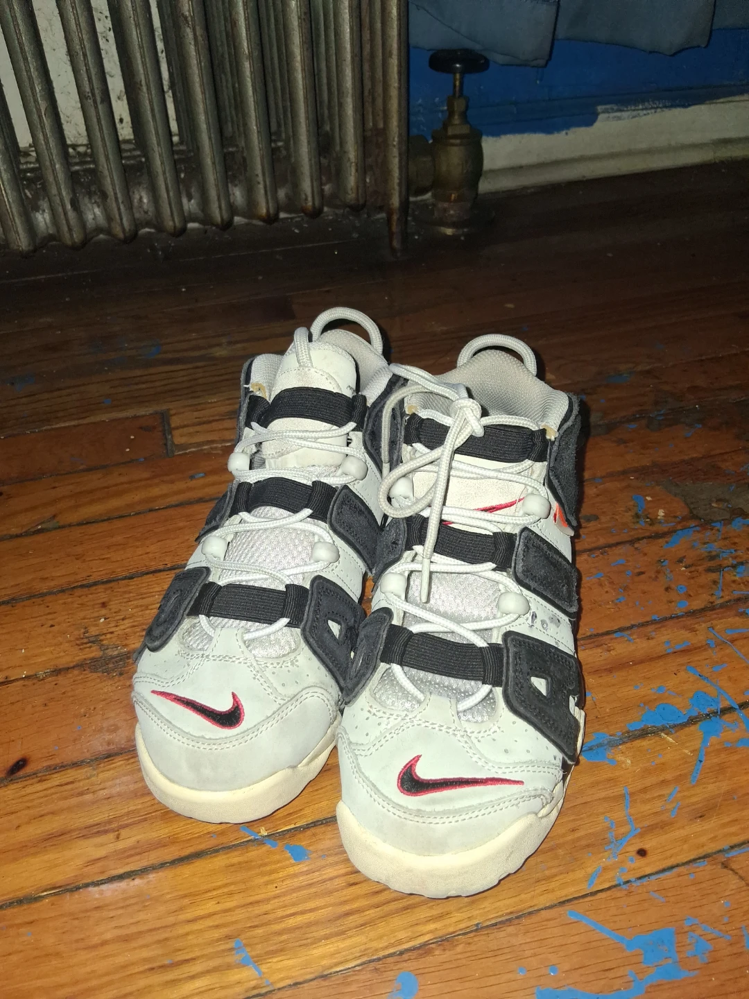 Nike Air More Uptempo Sneakers Size 4.5Y