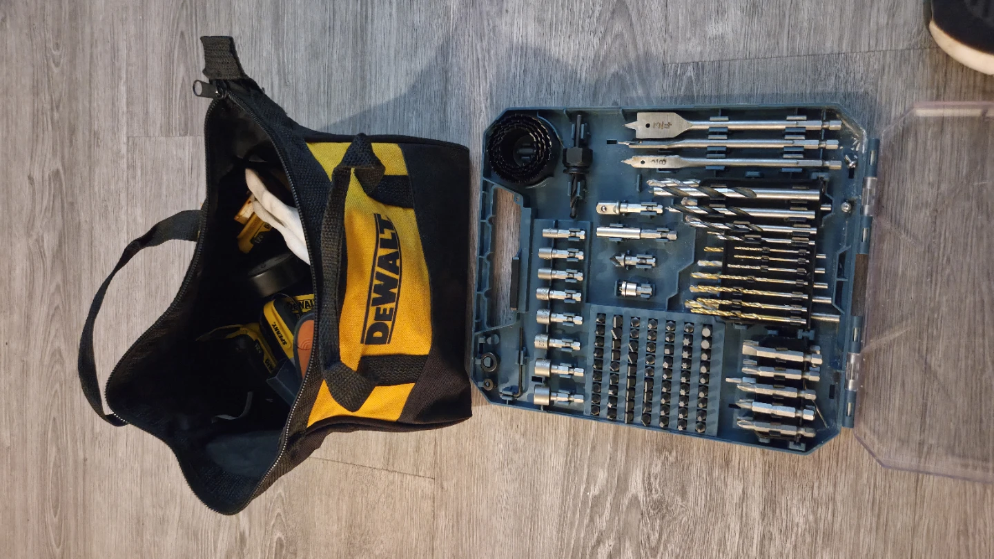 DeWalt Drill Set with Anvil 117-Piece Bit Kit - photo 4