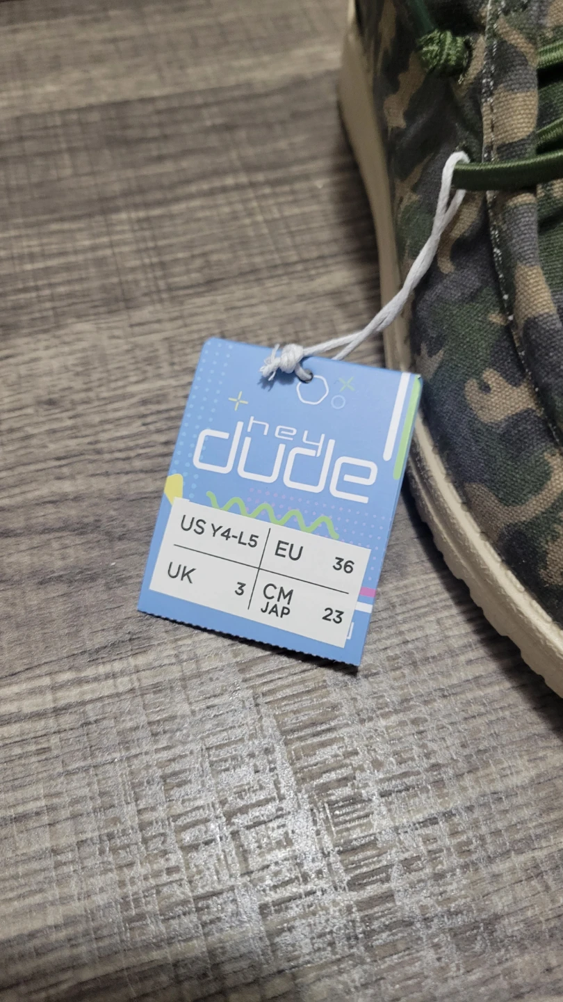 Hey Dude Wally Youth Shoes Size 4Y - photo 2