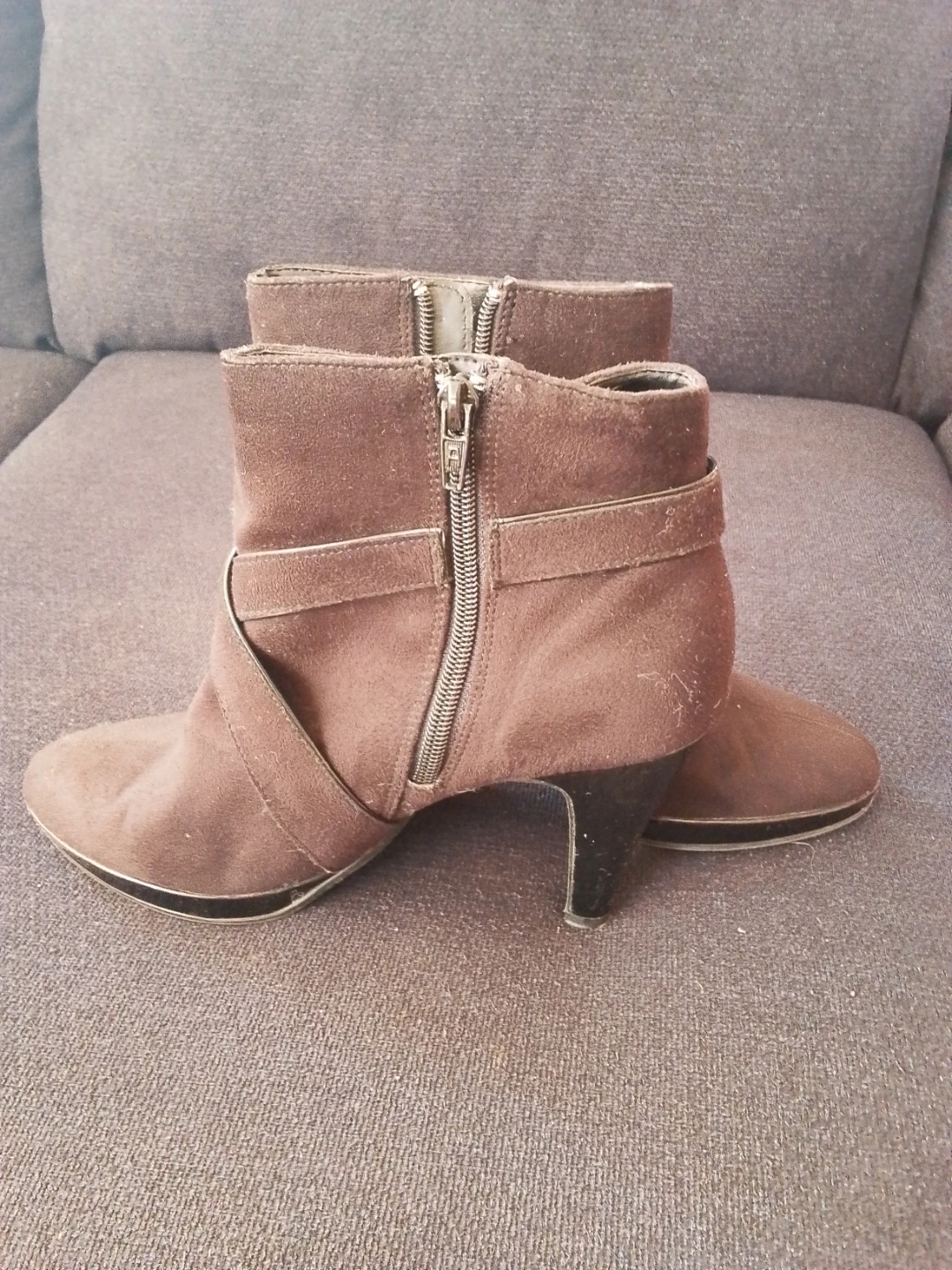 Brown Suede Ankle Boots - photo 3