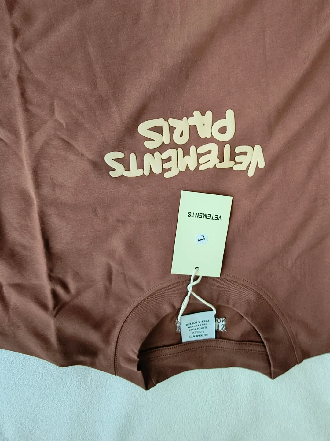 Vetements Paris Brown T-Shirt - photo 2