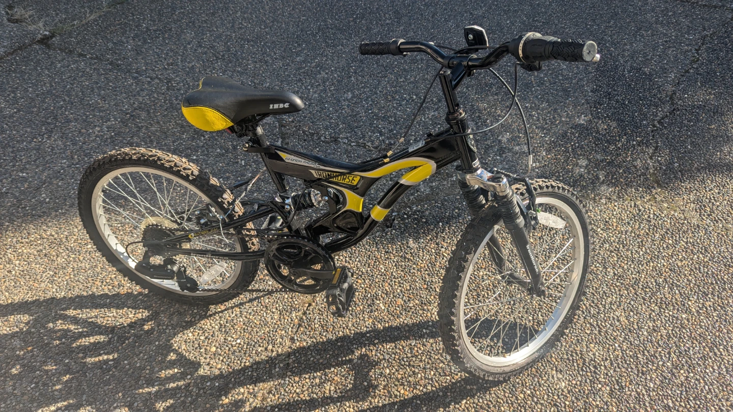 Iron Horse Anzer Peak 24-inch Mountain Bike