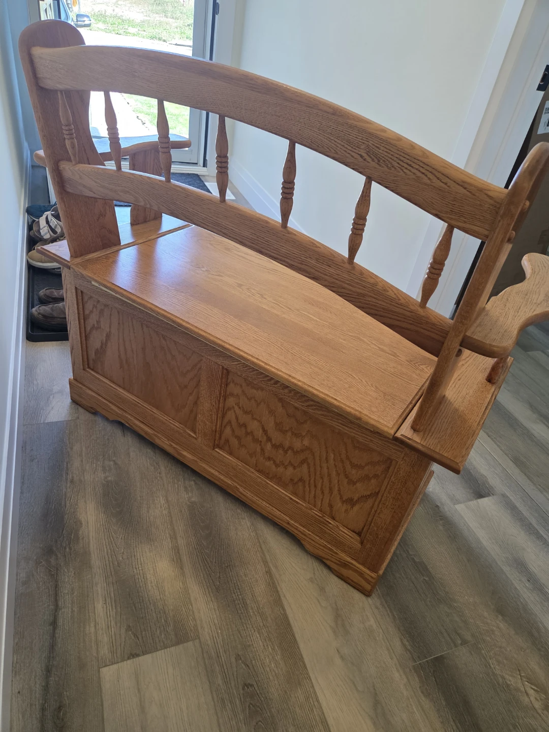 Oak Entryway Storage Bench - photo 2