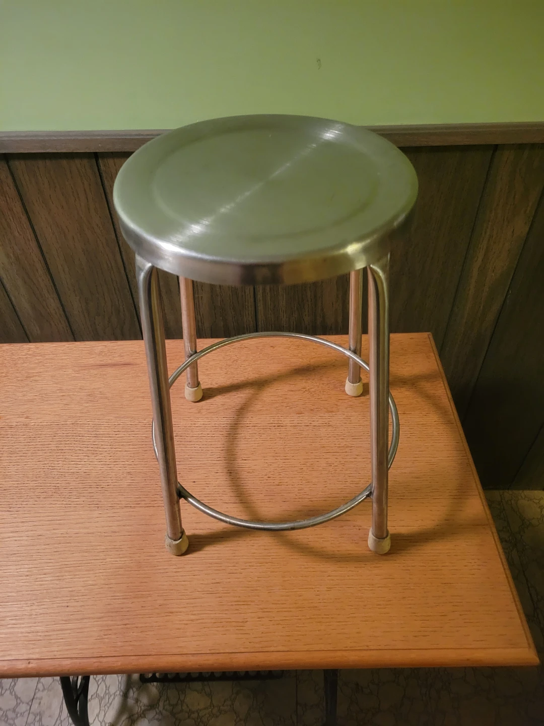 Stainless Steel Round Stool - photo 2