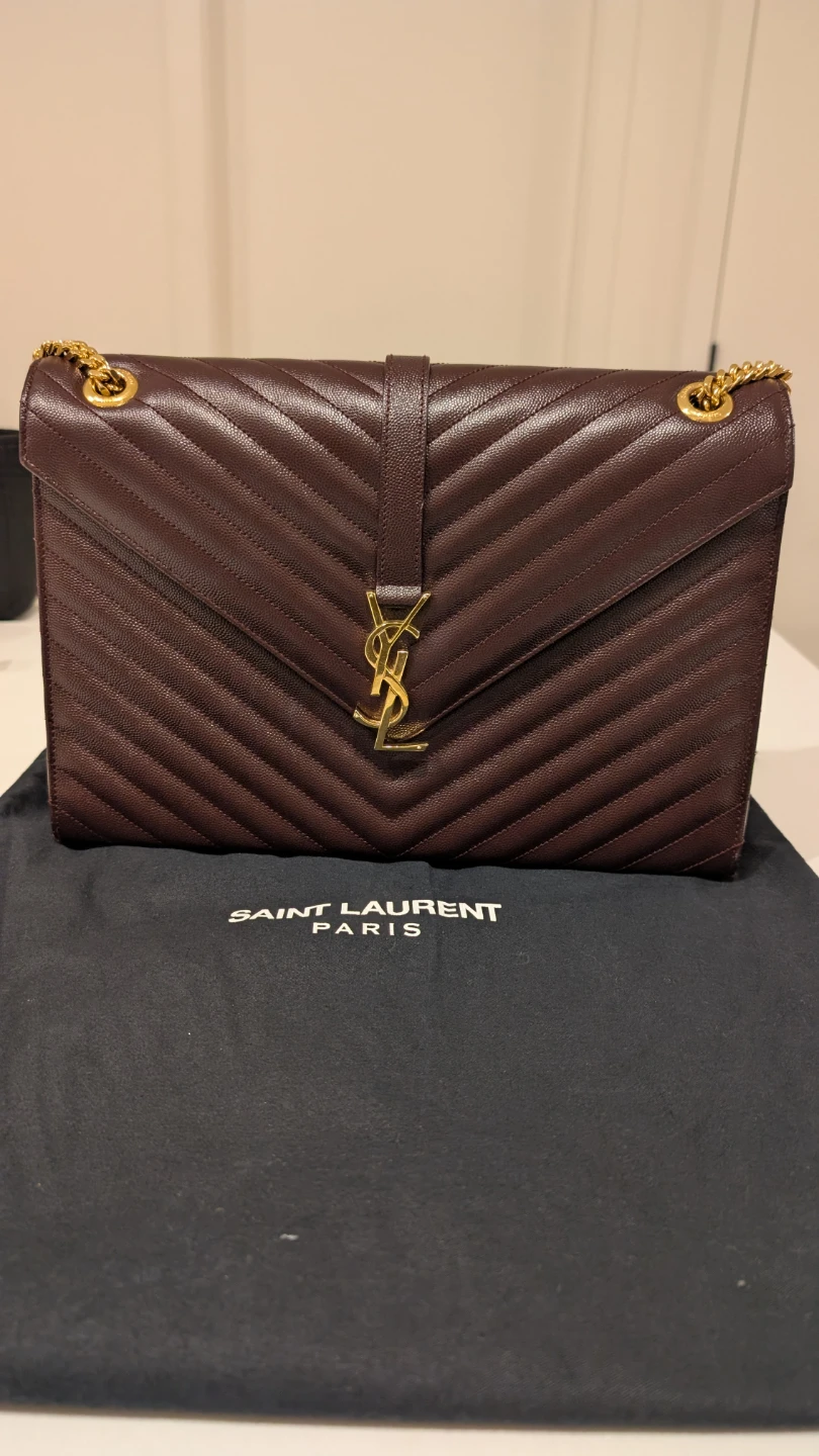 Saint Laurent Large Monogram Envelope Bag - photo 5