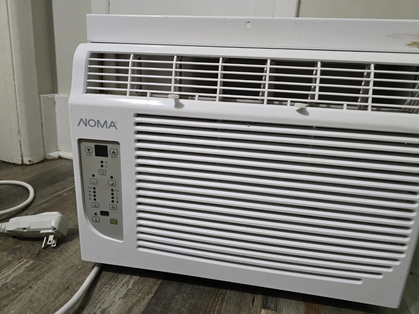 Window A/C NOMA 6,000 BTU Window Air Conditioner - photo 5