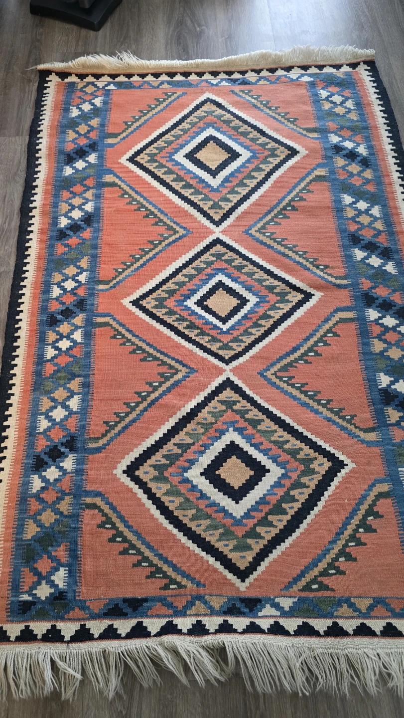 Geometric Pattern Area Rug with Tassels - photo 3