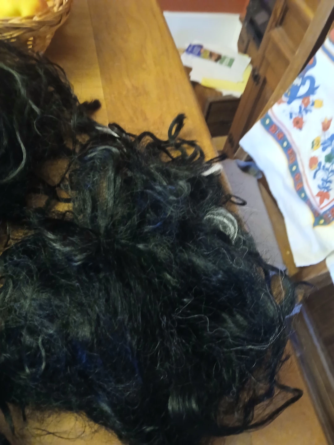 Five synthetic Wigs - photo 2
