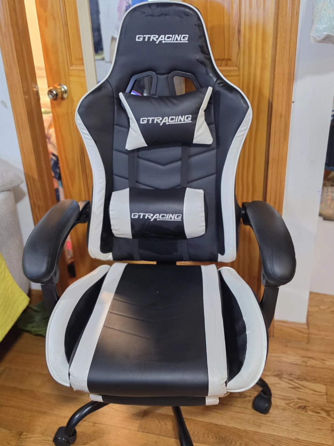 GTRACING Gaming Chair Black and White